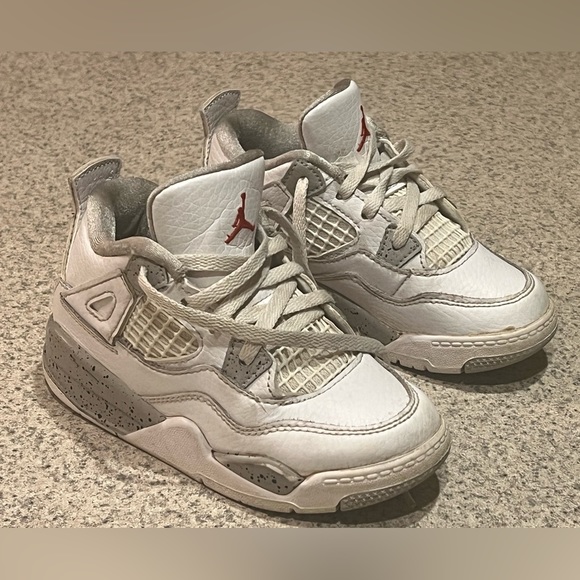 Jordan 4 retro white Oreo toddler 9c - Picture 3 of 6